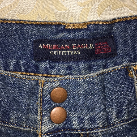 AMERICAN EAGLE- denim shorts - Picture 3 of 4